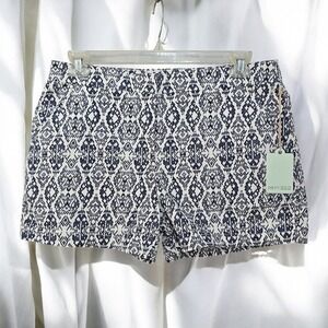 DEPT222 Shorts Casual Summer White Blue Woman 14 Ornament Print‎ Stretch NWT